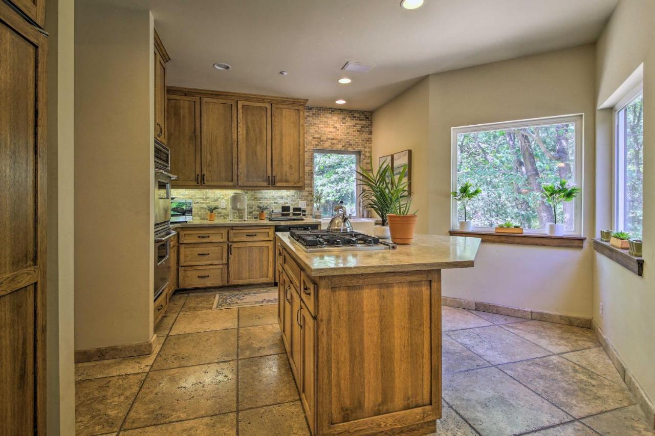 Incredible Lake Arrowhead Home With Views And Decks! Exterior foto